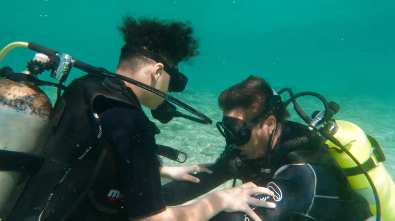 Beginner scuba dive Varadero coral reef