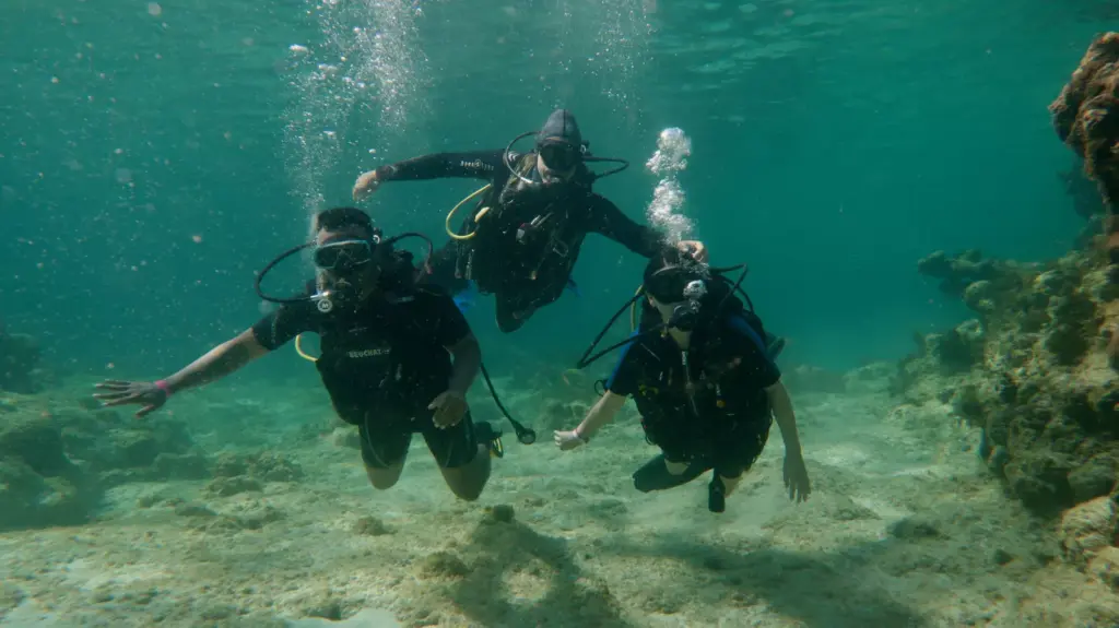 Beginner enjoying a first scuba diving experience in Varadero Cuba