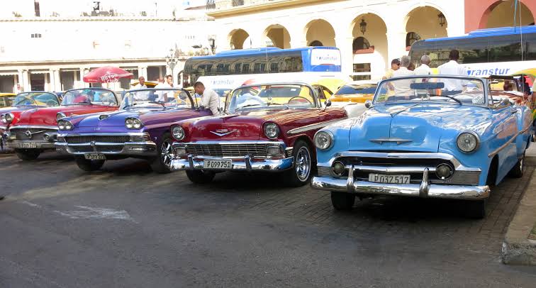 Private airport transfer in Cuba to Varadero
